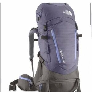 The North Face Terra 40 Backpack - Unisex Eventide Navy Gray